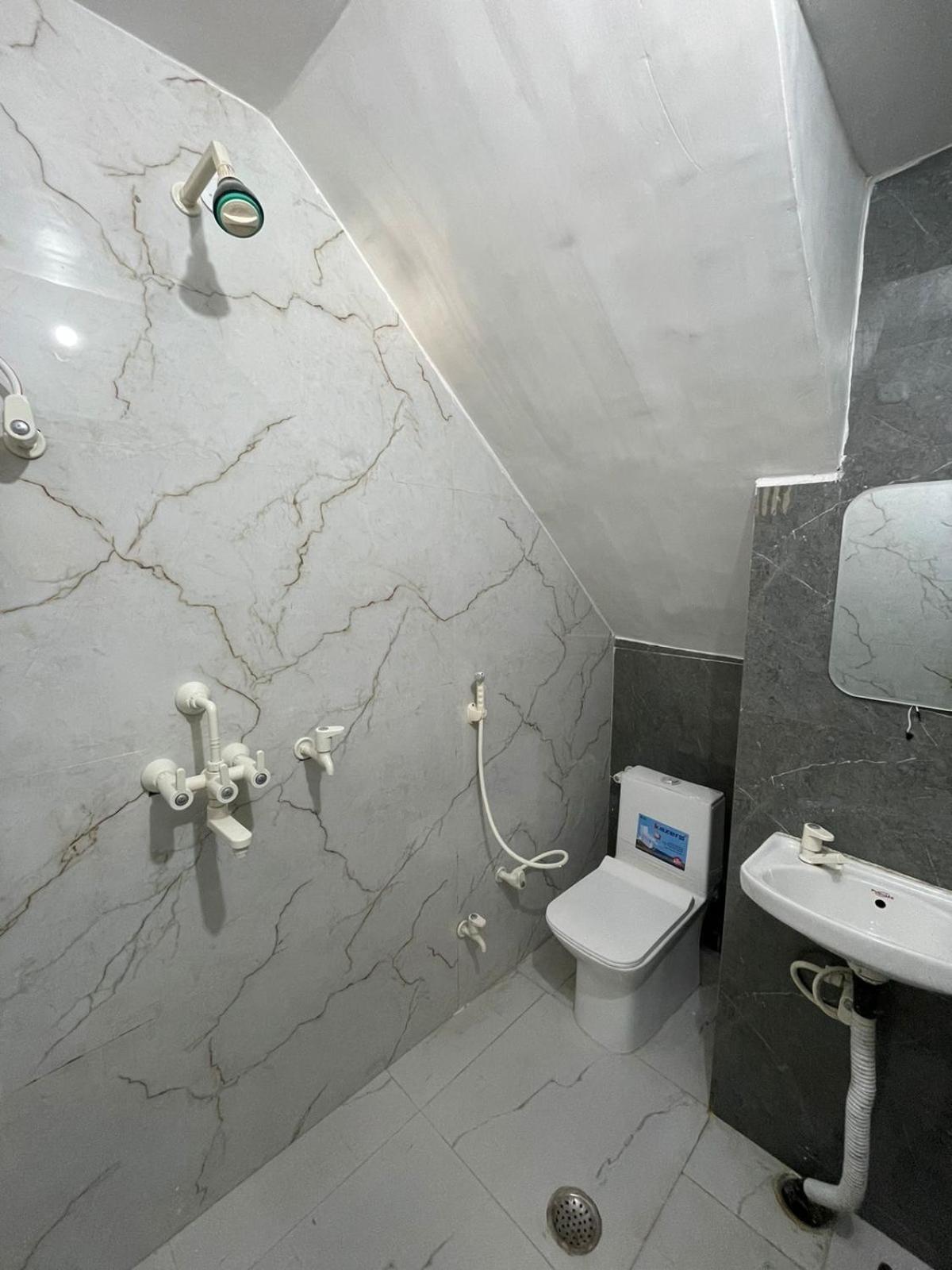 Rukmani Villas Group Of Rukmani Home Stay Mathura Kültér fotó